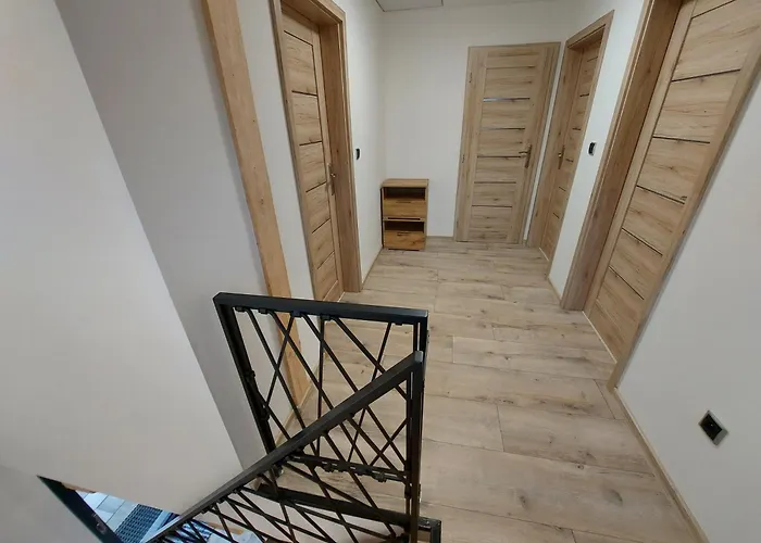 Elegant Dağ evi Bešeňová